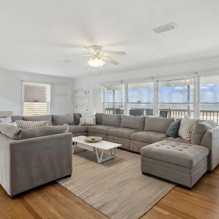 1408 S Fletcher Ave Home